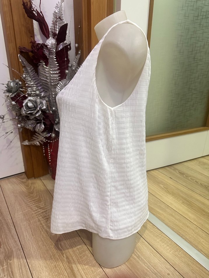 Kadın Beyaz  Kolsuz Bluz - Görsel 2