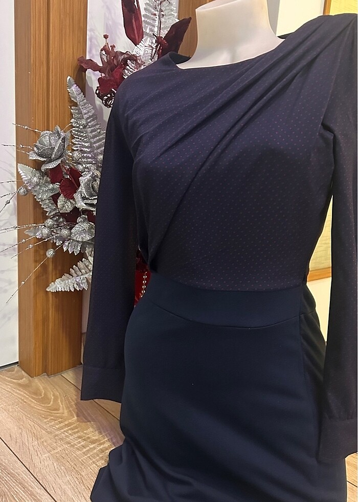 Kısa elbise - Görsel 2