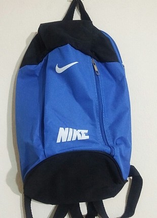 mavi nike sirt cantasi