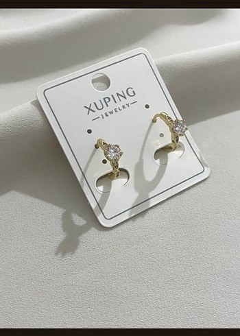 Altın Renkli Mini Çiçekli Küpe Seti - Görsel 2