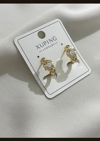 Altın Renkli Mini Çiçekli Küpe Seti - Görsel 6