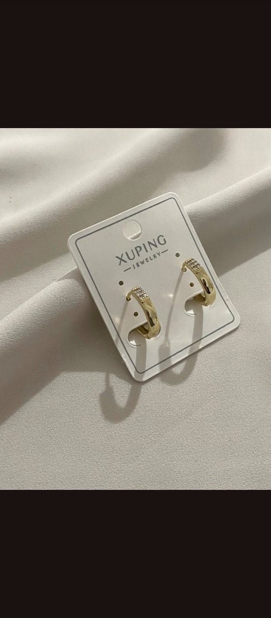 Altın Renkli Mini Çiçekli Küpe Seti - Görsel 3