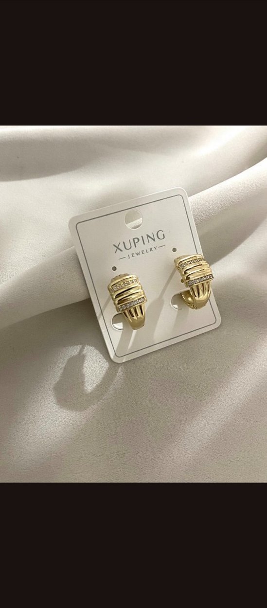 Altın Renkli Mini Çiçekli Küpe Seti - Görsel 5