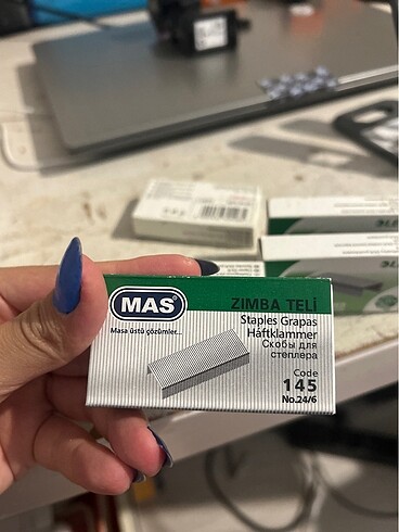 Beden Renk 5 kutu zımba teli