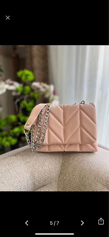 Pembe çanta