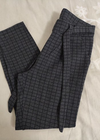 Kadın Gri Kemerli Pantolon - Görsel 2