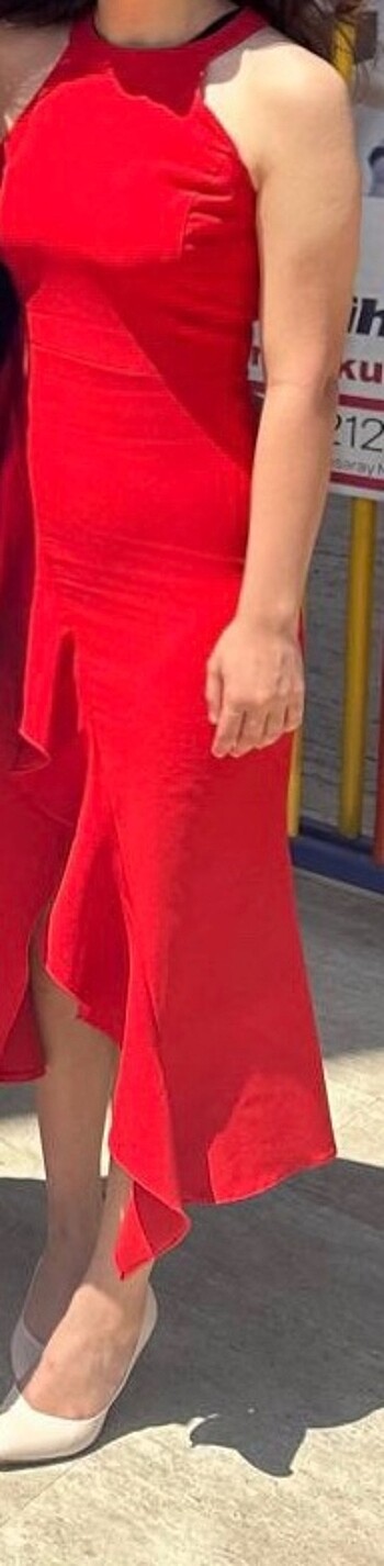 Trendyolmilla kırmızı elbise