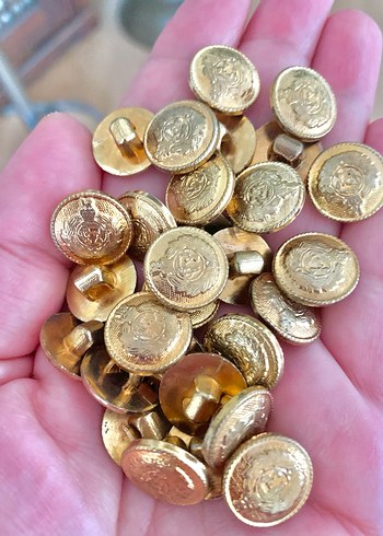 Altın Renk Blazer Düğme. 28 adet yeni - Görsel 8