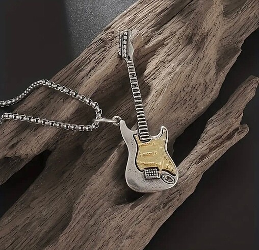Hard Rock Gitar. Çelik Kolye