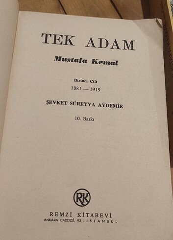  Beden Tek Adam Mustafa Kemal