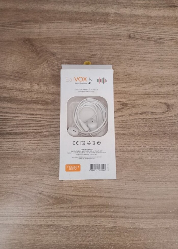 Beyaz kablolu kulaklık  - Görsel 3