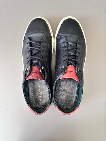Ted Baker TED BAKER 44 NUMARA SİYAH RENK