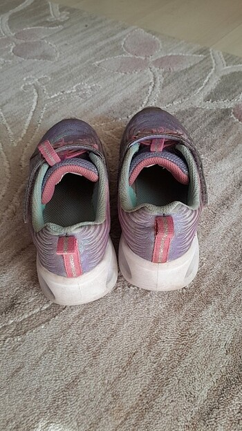 33 Beden skechers çocuk aykkabısı