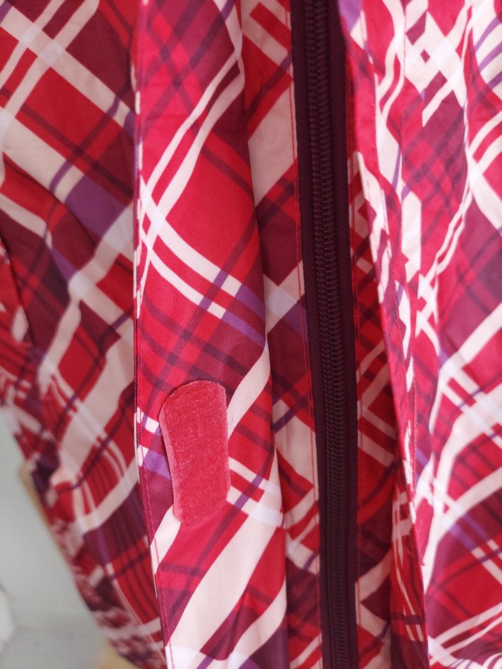 Pembe Yağmurluk - Görsel 4