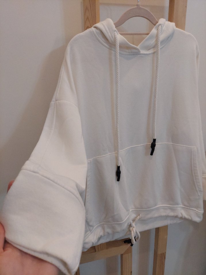 Beyaz Kapüşonlu Kadın Sweatshirt - Görsel 2