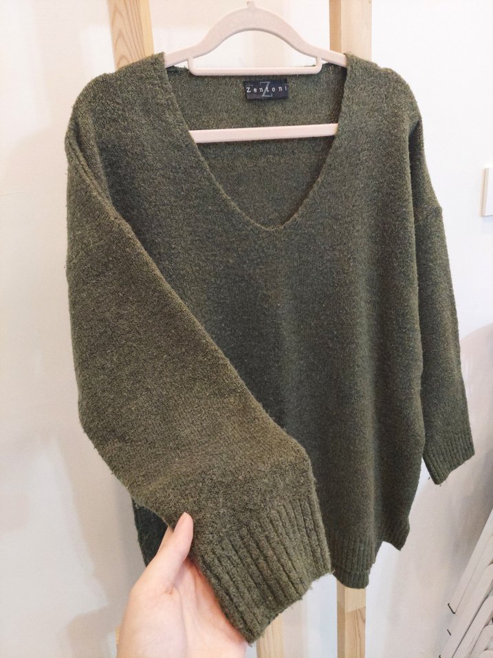 Kadın Yeşil V Yaka Örgü Yün Kazak - Görsel 4