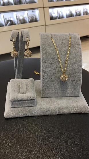 Swarovski taşlı altın kaplama set kolye küpe