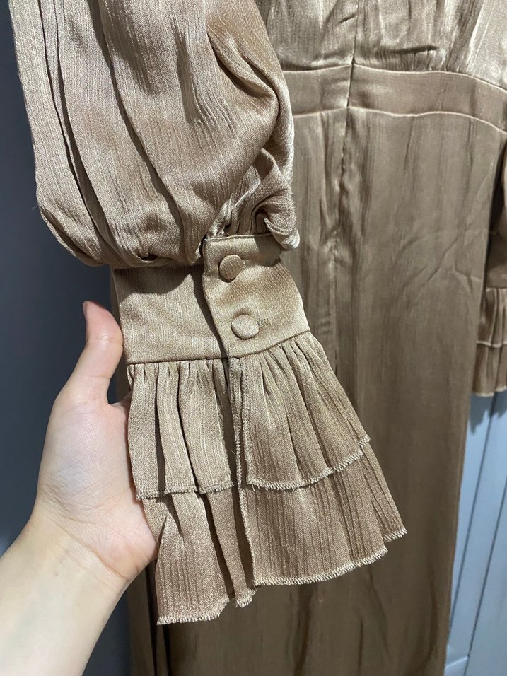 Bej Parıltılı Uzun Elbise - Görsel 4