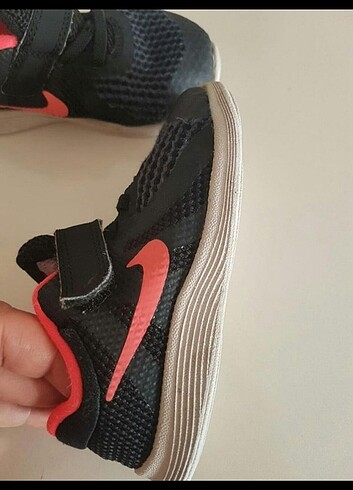 23 Beden siyah Renk 23.5 Nike kız çocuk spor ayakkabı 