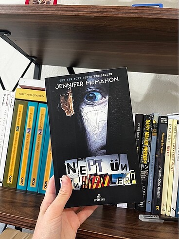 Neptün hayaletleri