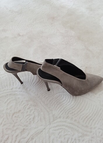 Bayan stiletto