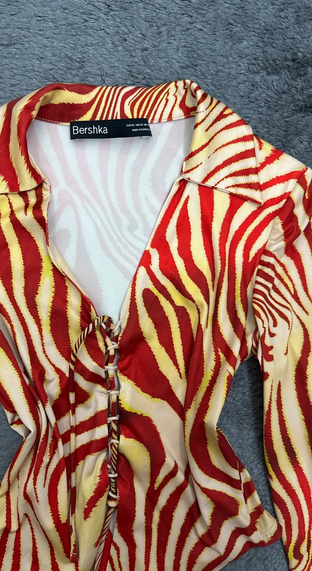 Zebra Desenli Uzun Kollu Kadın Bluz - Görsel 2