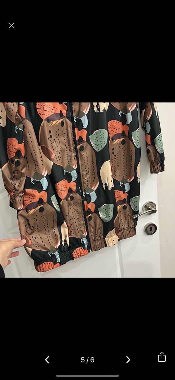 Kadın Kapüşonlu Bağcıklı Renkli Yağmurluk - Görsel 5