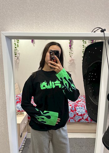 Siyah Yeşil Alev Baskılı Oversize Sweatshirt