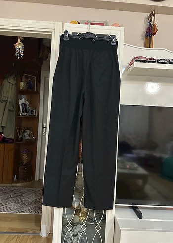 l Beden Kadın Siyah Pilili Kumaş Kumaş Pantolon