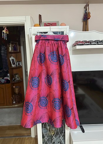 Pembe Batik Desenli Uzun Piliseli Etek - Görsel 2