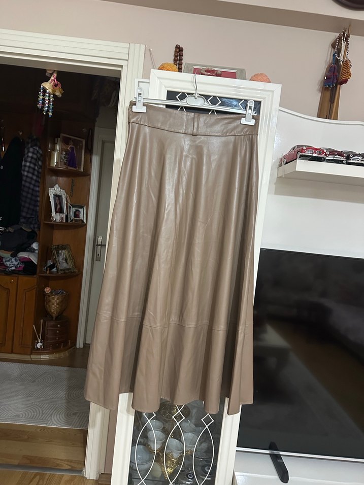 Bej Deri Uzun Etek Kemerli - Görsel 2