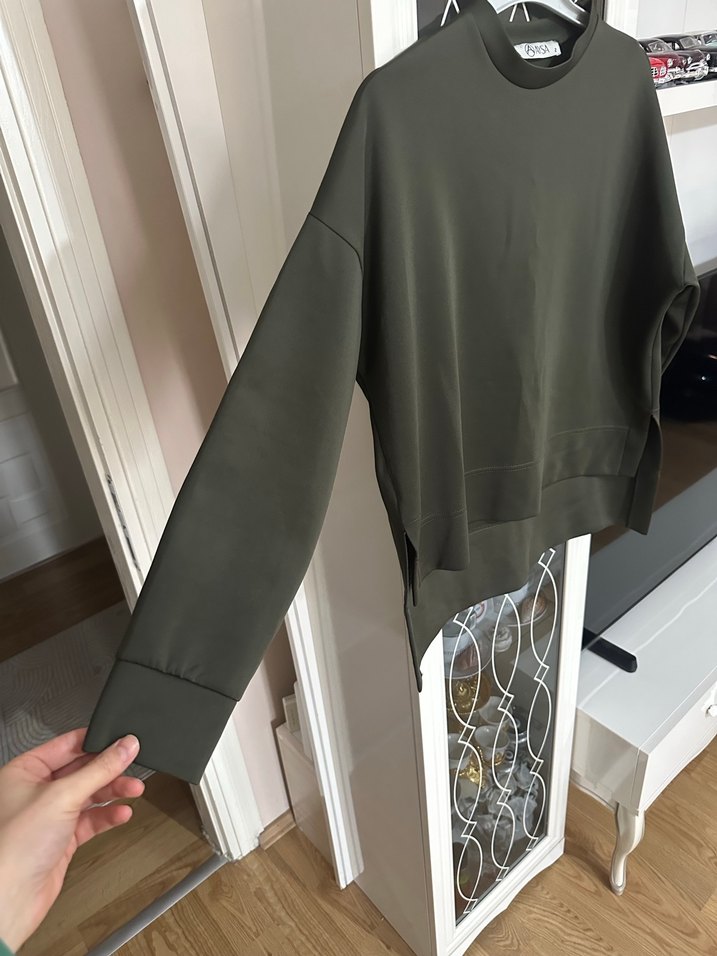 Kadın Salaş Kesim Haki Sweatshirt - Görsel 3