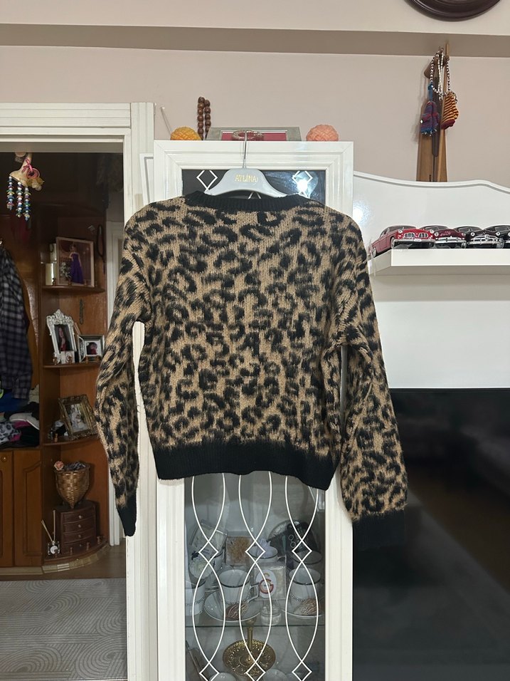 Leopar Desenli Kahverengi Örgü Kadın Kazak - Görsel 2
