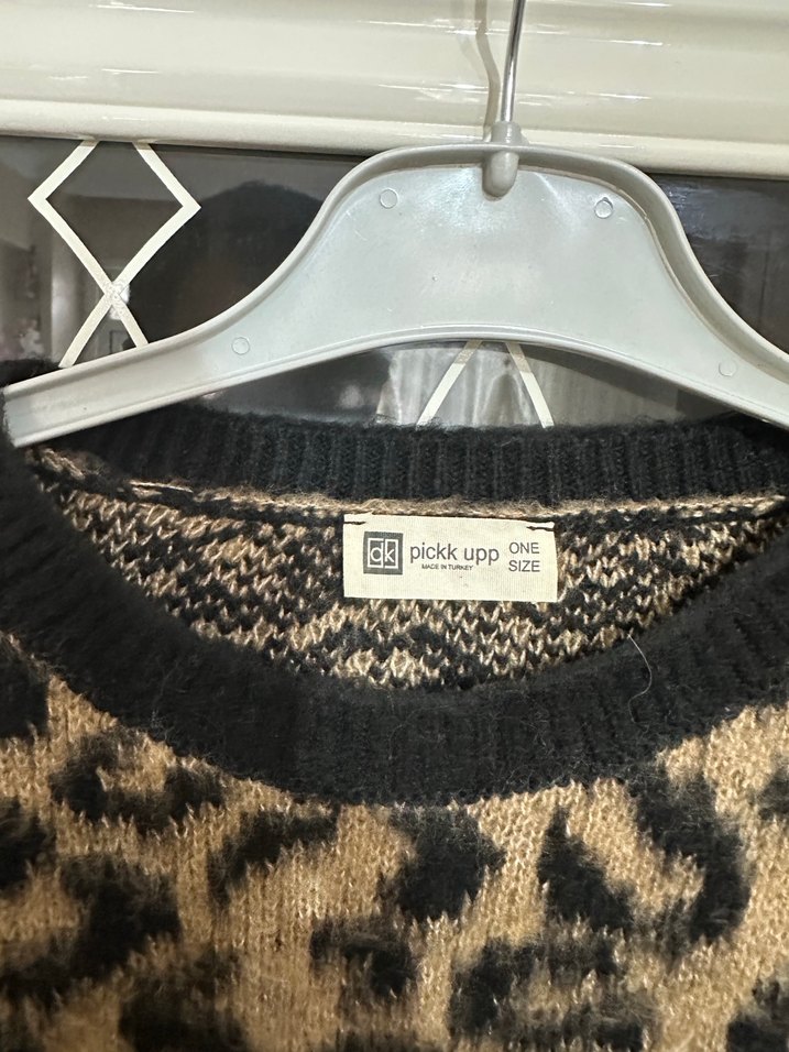 Leopar Desenli Kahverengi Örgü Kadın Kazak - Görsel 4