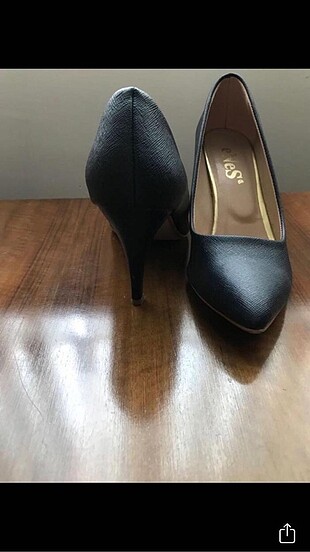 Zara Topuklu