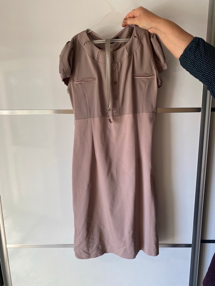 V Yaka Bej Midi Elbise, Düğmeli, Rahat Kesim - Görsel 3