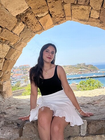 m Beden LC Waikiki beyaz etek