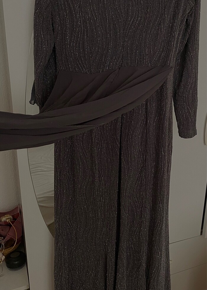 Simli taşlı tesettür abiye - Görsel 5