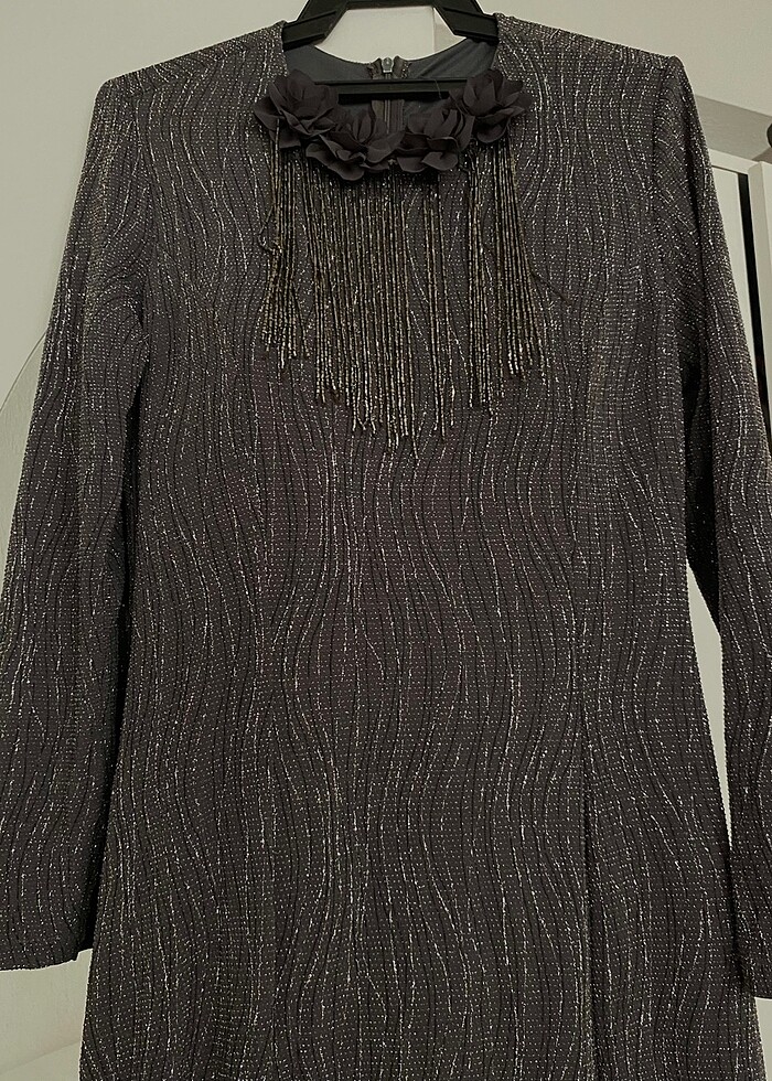 Simli taşlı tesettür abiye - Görsel 3