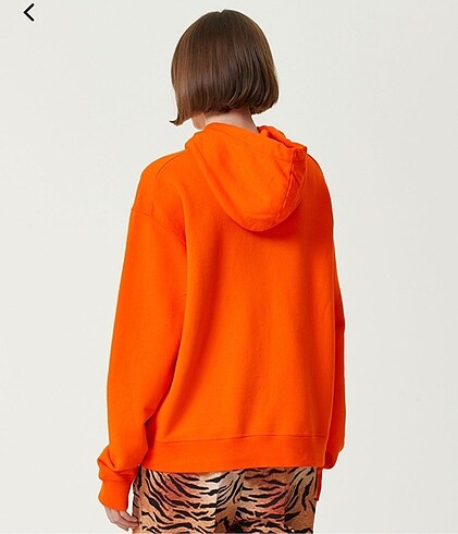 l Beden Dsquared2 sweatshirt