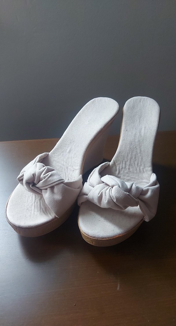 Pudra Dolgu Topuklu Kadın Terlik - Görsel 3