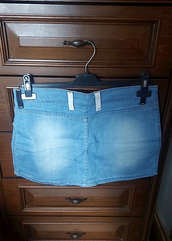 Mavi Bel Detaylı Çok Kısa Kot Etek - Görsel 2