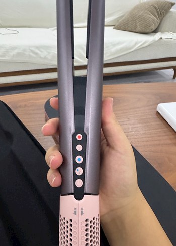 18 ay garantili özel seri Dyson airstrait