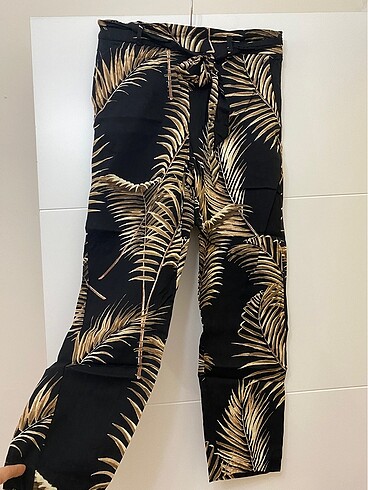 Kemerli pantolon