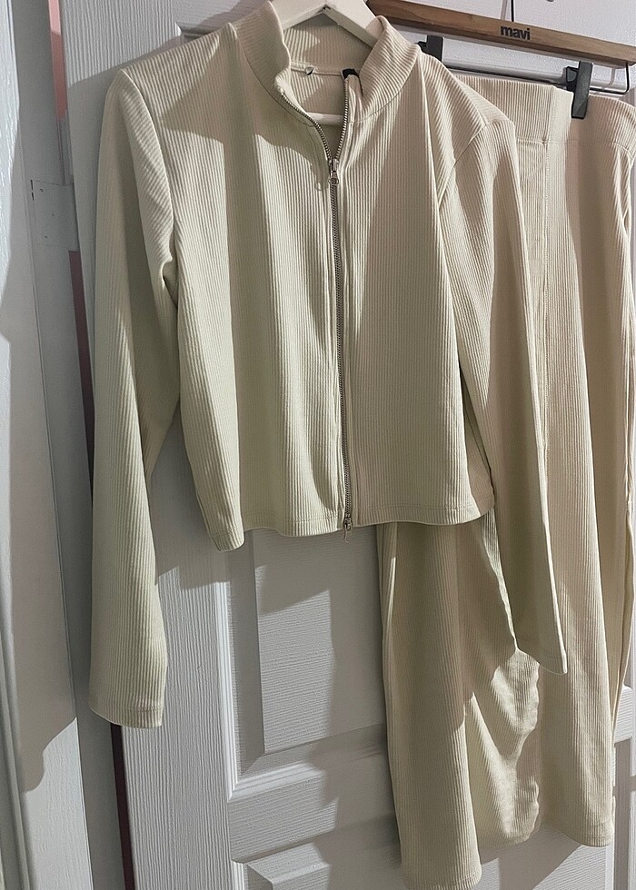 Zara ikili takım etek ve üst - Görsel 2