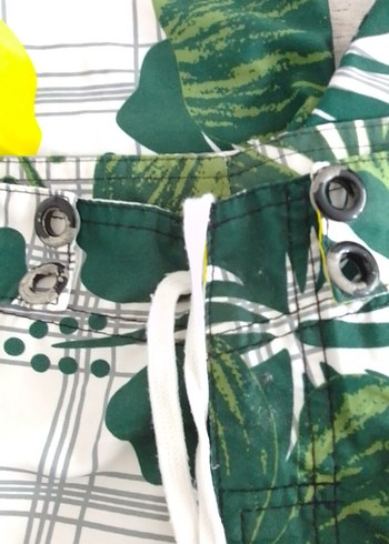 Renkli Desenli Erkek çocuk deniz Şortu - Görsel 5