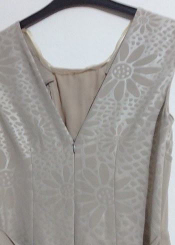 Bej Kemerli Midi Elbise ofis ve davetlere uygun - Görsel 8