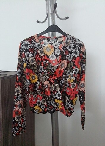 Crop bluz, baharlık