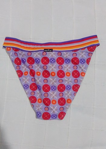 Diğer Renkli Bohem Bikini Altı
