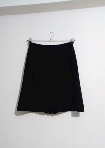 Siyah Pileli kumaş kısa etek - Görsel 5